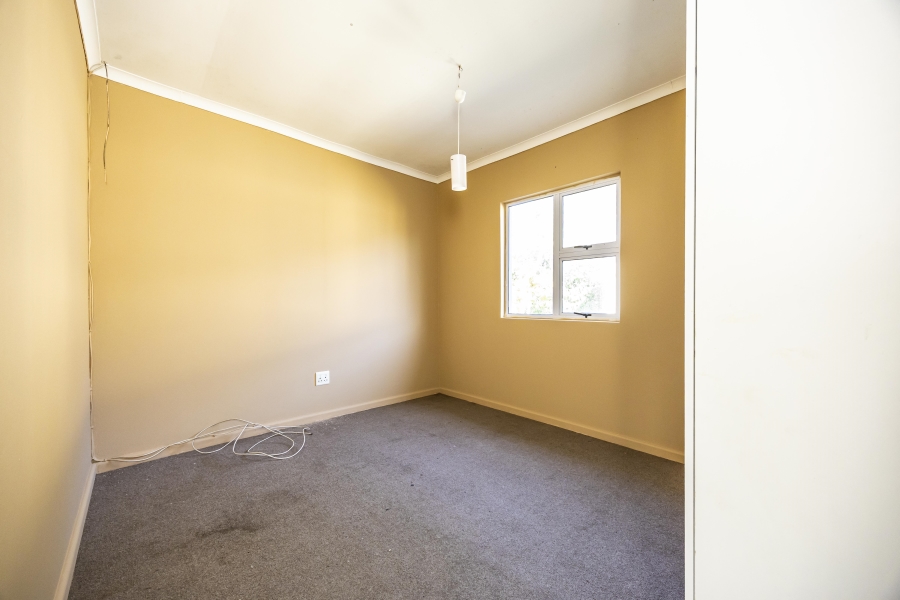 4 Bedroom Property for Sale in Cambridge West Eastern Cape